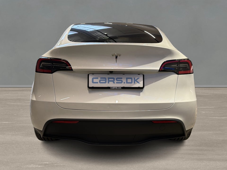 Tesla Model Y RWD 5d