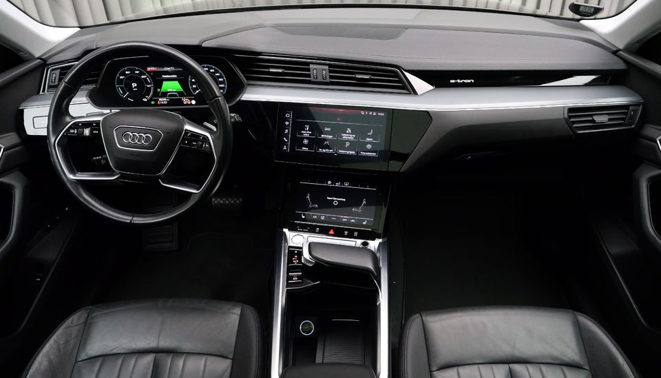 Audi e-tron 55 Advanced quattro 5d