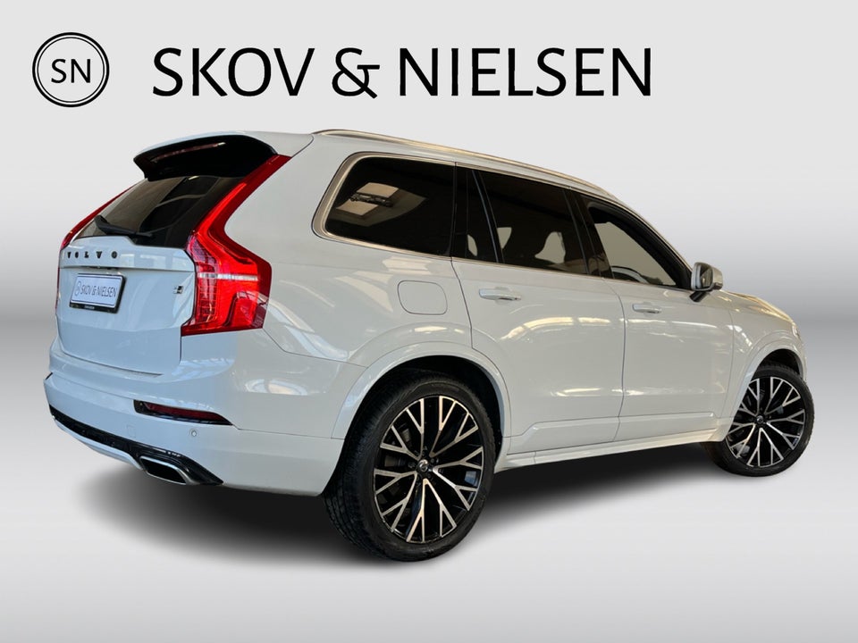 Volvo XC90 2,0 D5 235 R-Design aut. AWD 7prs 5d