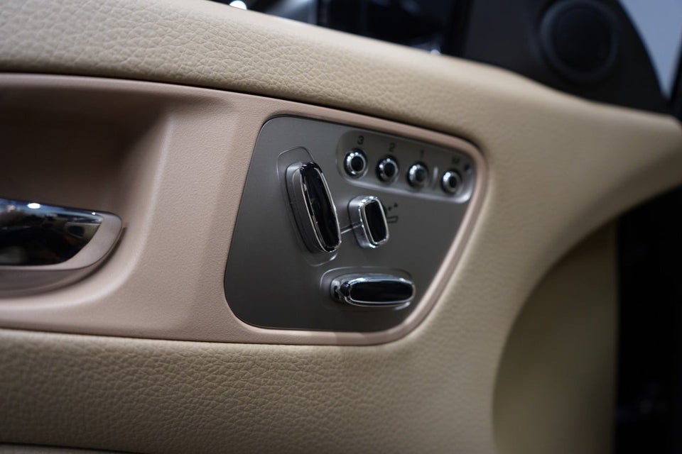 Jaguar XKR 5,0 S/C Convertible aut. 2d