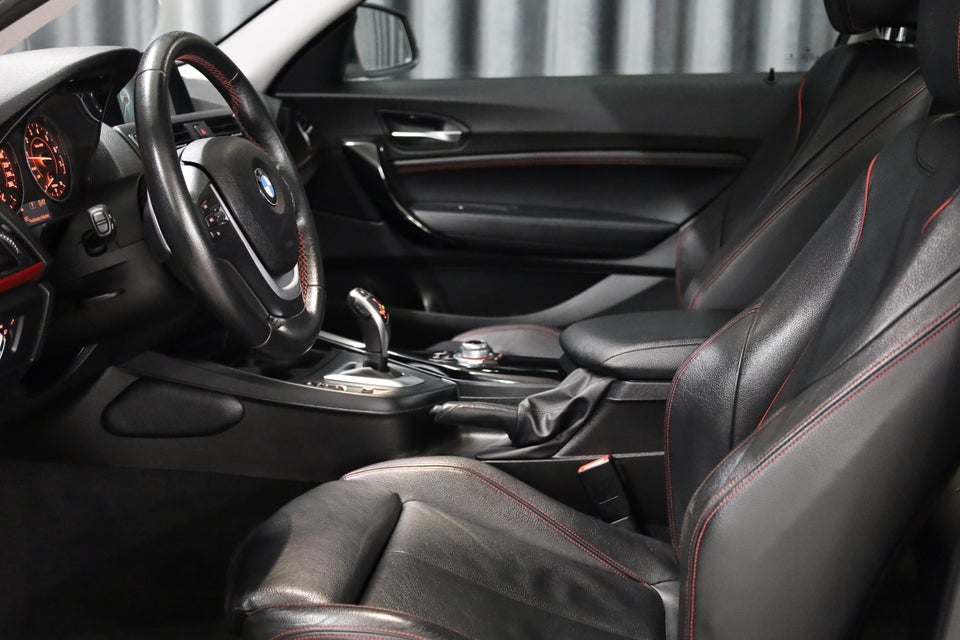 BMW 220i 2,0 Coupé aut. 2d