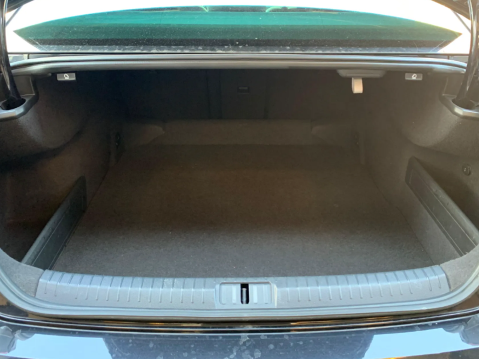 VW Passat 1,5 TSi 150 Business DSG 4d