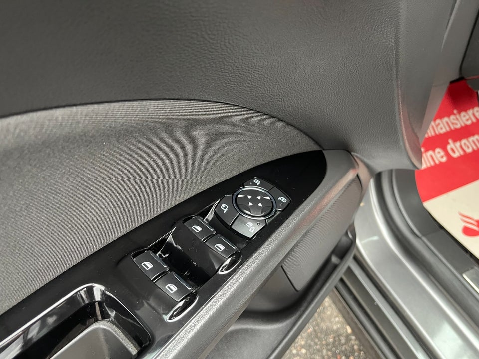 Ford Mondeo 2,0 TDCi 180 Titanium aut. 5d