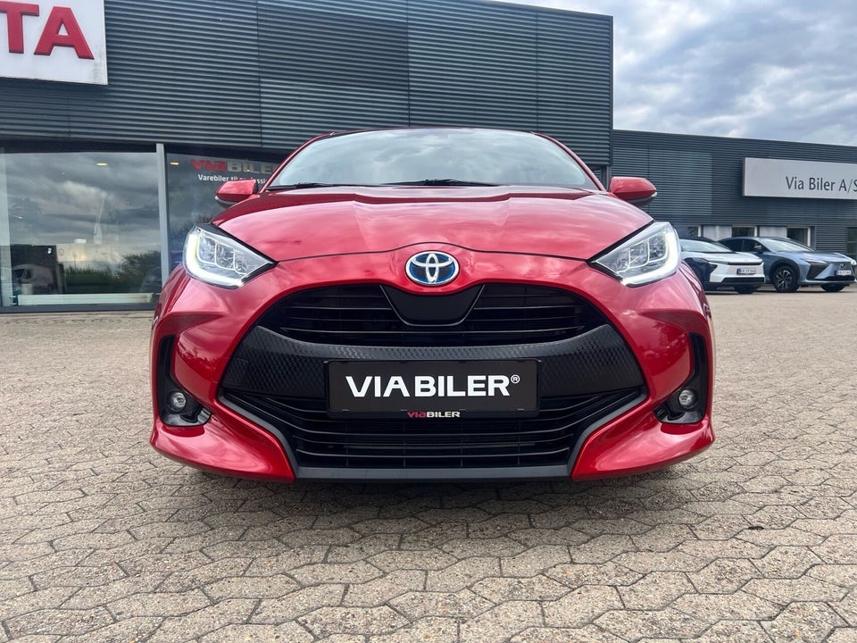 Toyota Yaris 1,5 Hybrid Active Tech e-CVT 5d