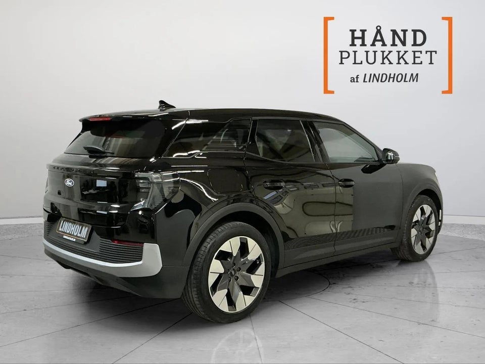 Ford Explorer 82 Premium Extended Range 5d