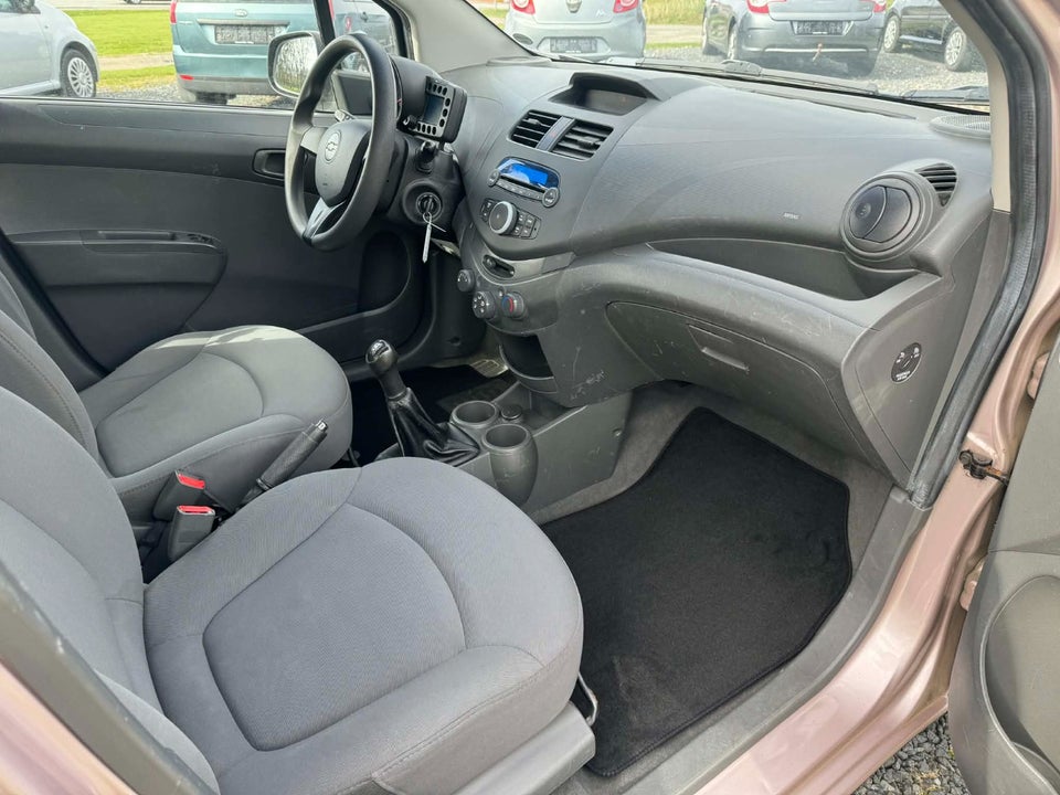 Chevrolet Spark 1,0 LS 5d