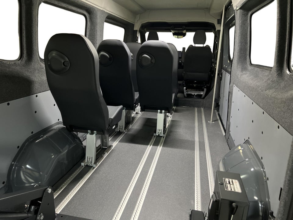 Renault Master V T35 87 E-Tech L3H2 Combi