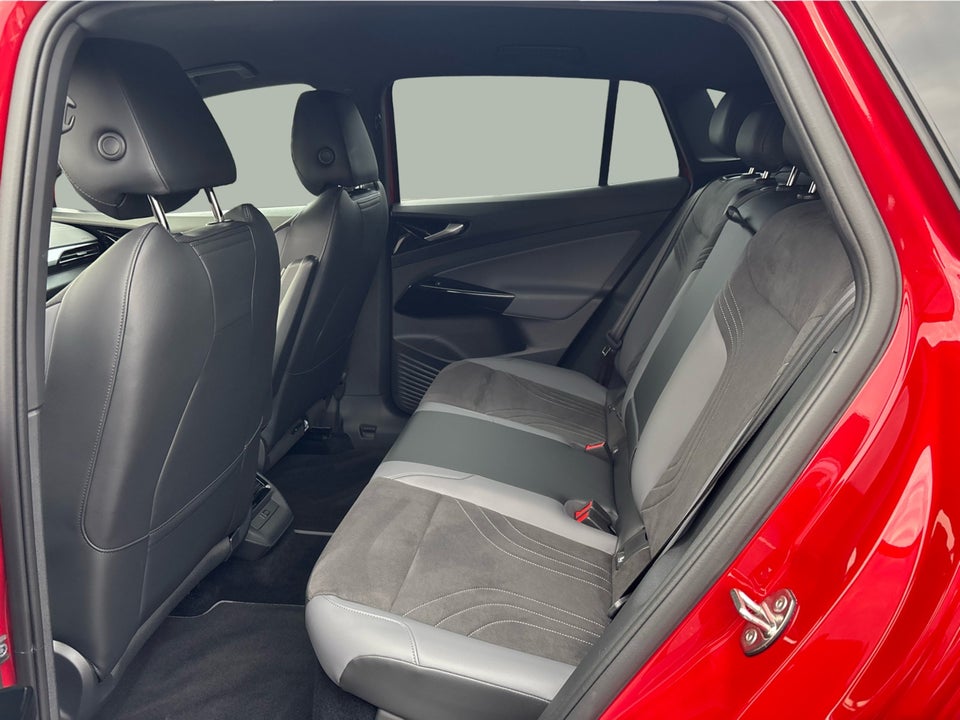 VW ID.4 77 Pro 75 Years Edition 5d