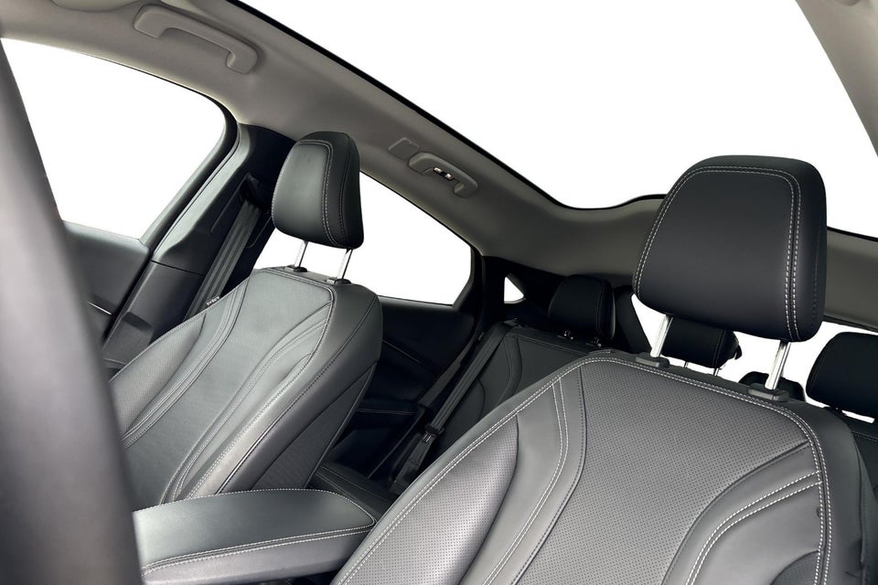Ford Mustang Mach-E 70 Standard Range 5d