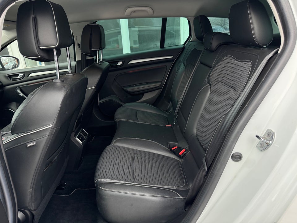 Renault Megane IV 1,3 TCe 140 Bose Edition Sport Tourer EDC 5d