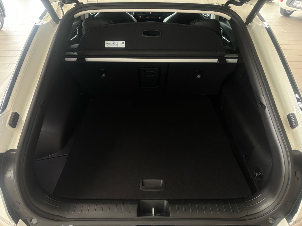 Kia EV6 77 Long Range Performance Upgrade AWD 5d