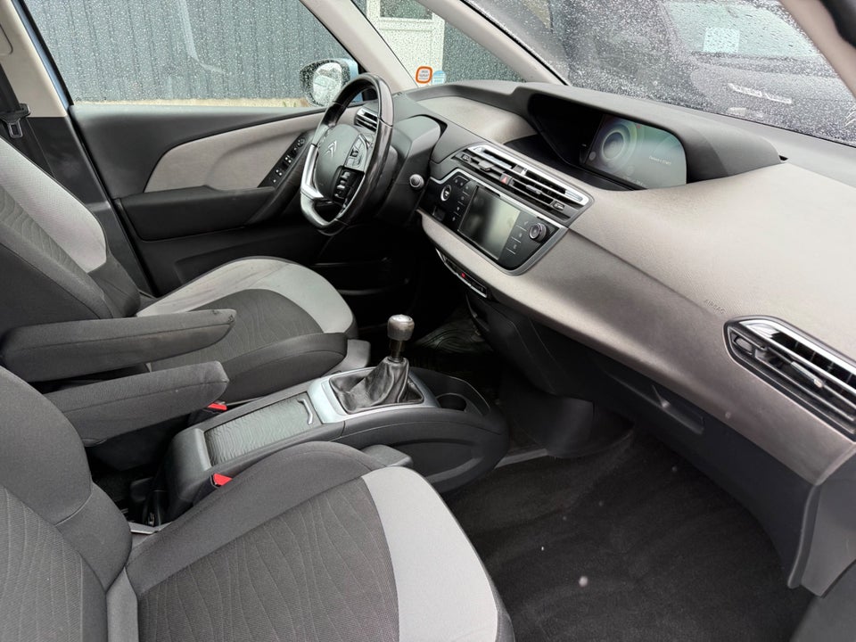 Citroën Grand C4 Picasso 1,6 THP 156 Intensive 7prs 5d