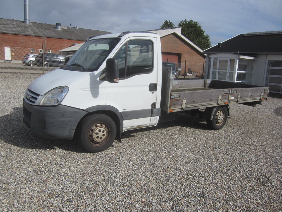Iveco Daily 2,3 35C12 4100mm Lad AG 2d