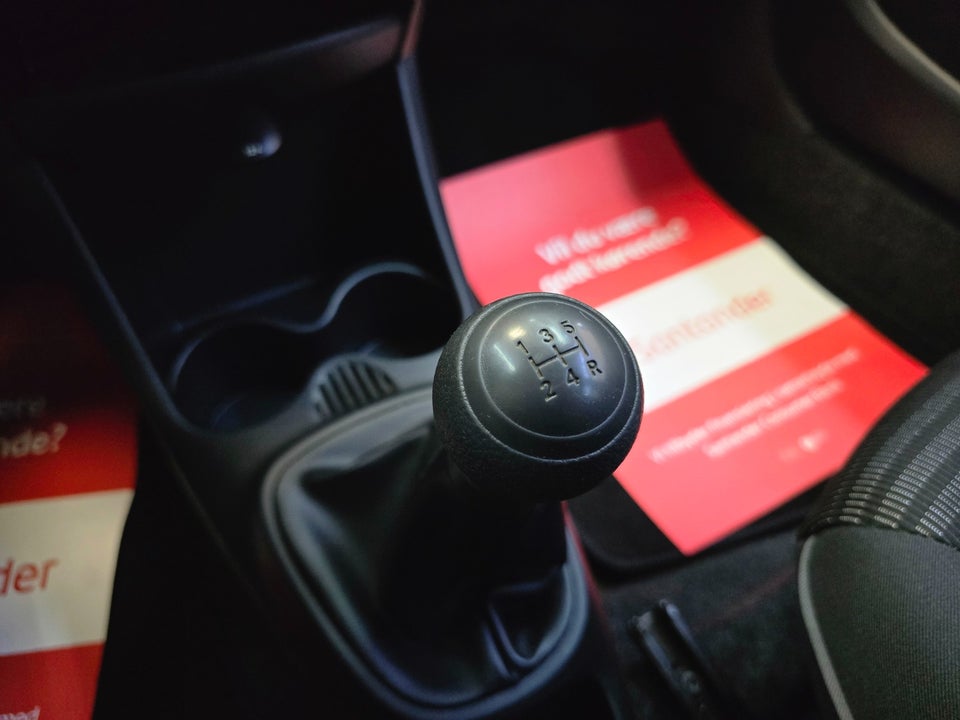 Peugeot 107 1,0 Cool 5d