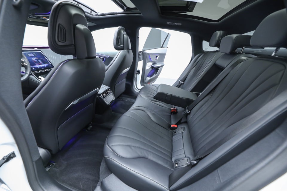 Mercedes EQE350+ AMG Line 4d