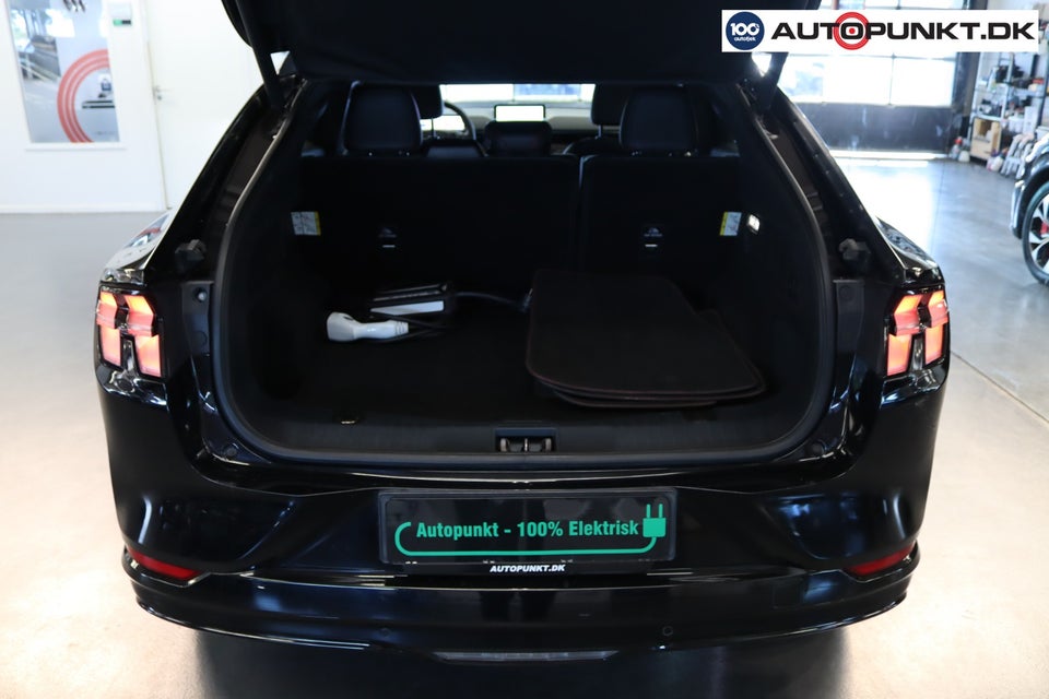 Ford Mustang Mach-E 70 Premium Standard Range AWD 5d