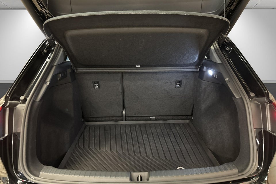 Audi Q4 e-tron 45 Progress 5d