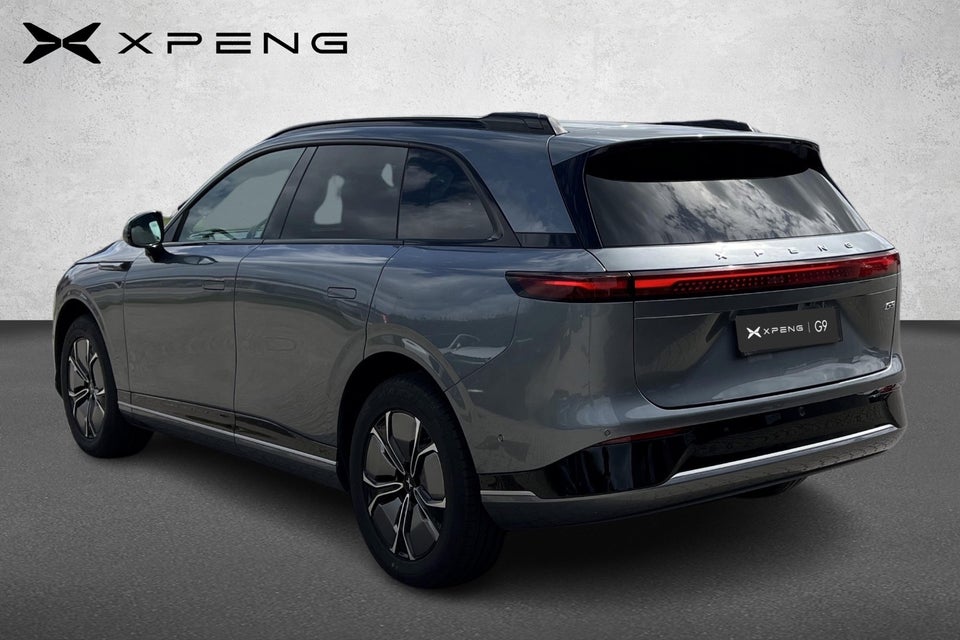 Xpeng G9 Standard Range 5d
