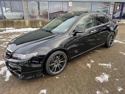 Annonce: Honda Accord 2,4i Executive - Pris 109.900 kr.