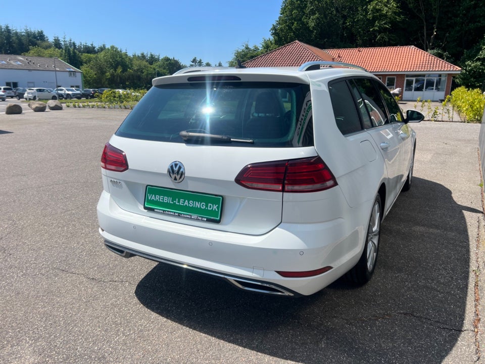 VW Golf VII 2,0 TDi 150 Highline DSG Van 5d