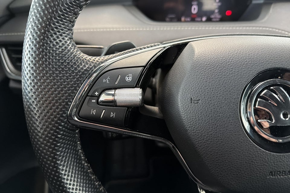 Skoda Enyaq 60 iV Sportline 5d