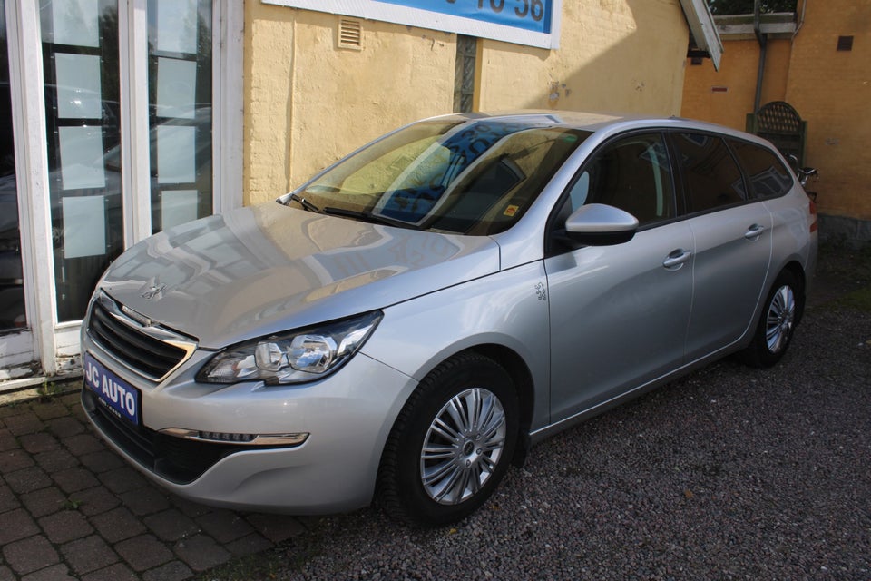 Peugeot 308 1,2 e-THP 110 Active SW 5d