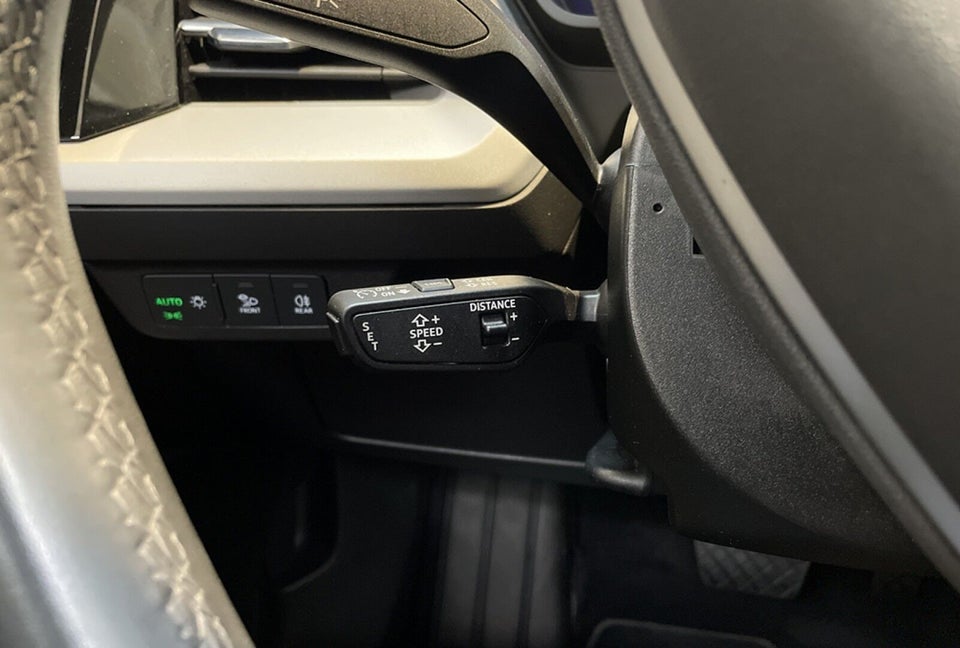 Audi Q4 e-tron 40  5d