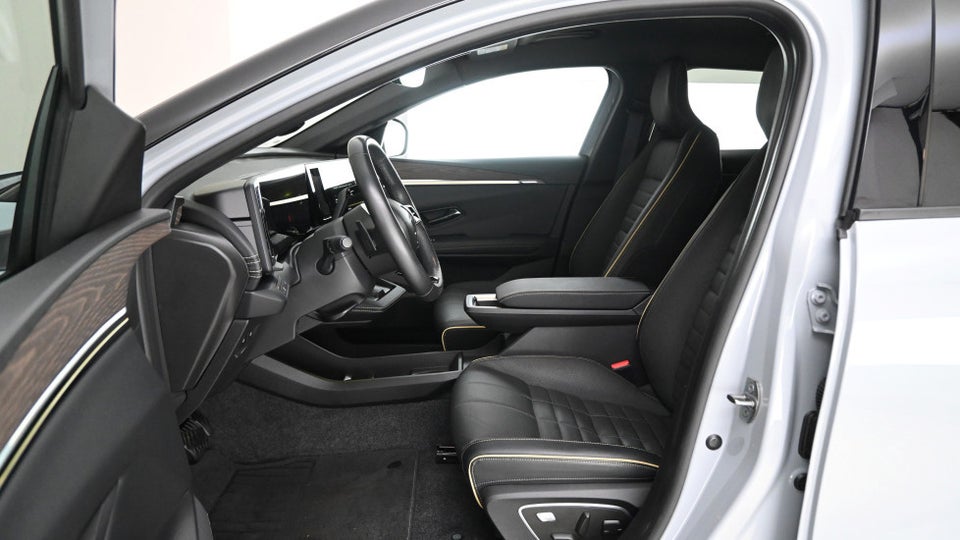 Renault Megane E-Tech 60 Iconic 5d