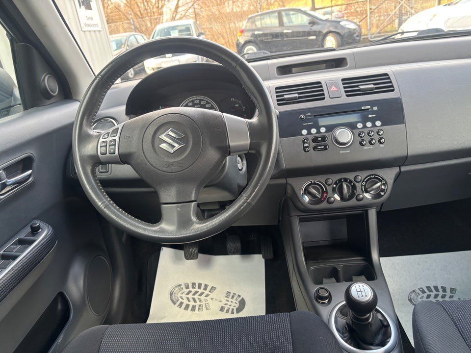 Suzuki Swift 1,3 GL-J 5d