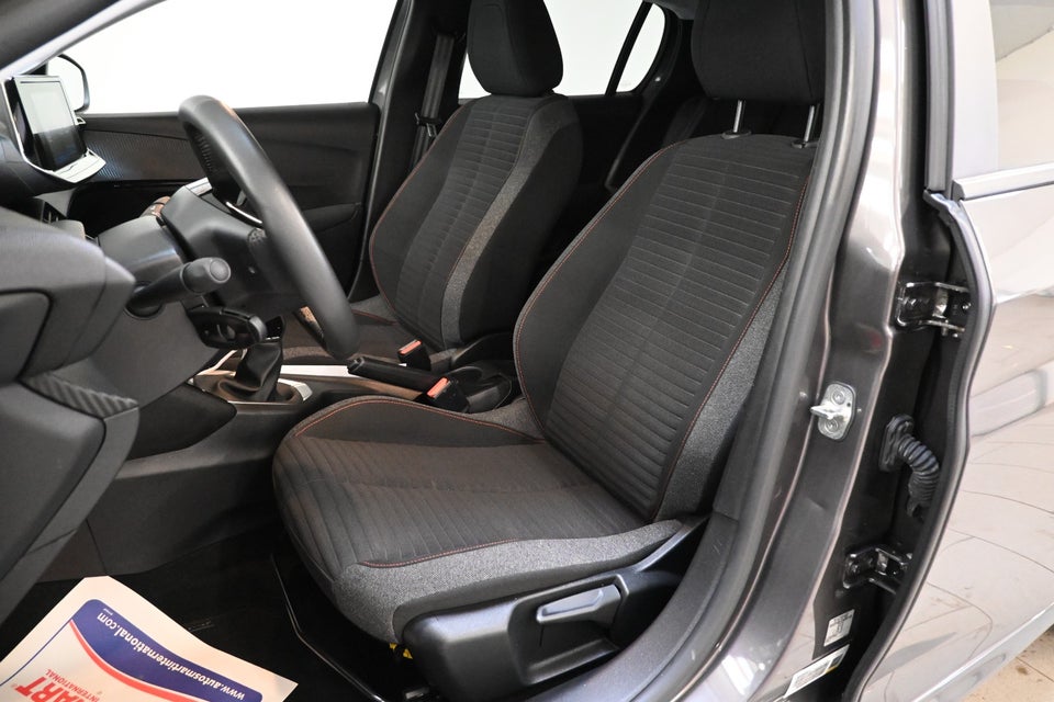 Peugeot 208 1,2 PureTech 75 Style 5d