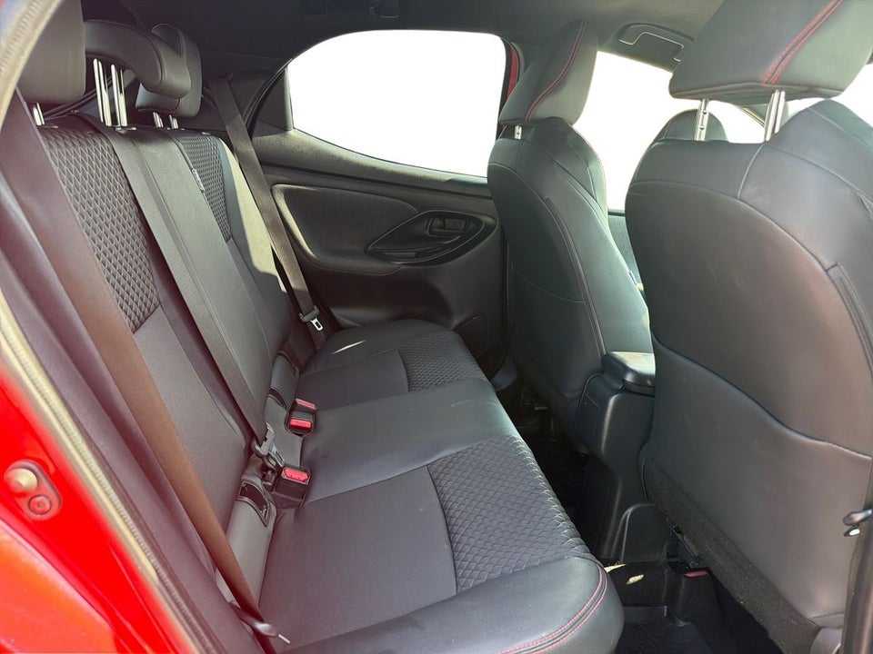 Toyota Yaris 1,5 Hybrid H3 Premier Edition e-CVT 5d