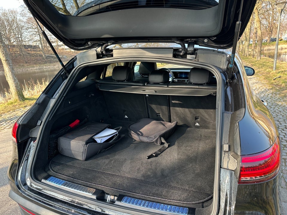 Mercedes EQC400 AMG Line 4Matic 5d