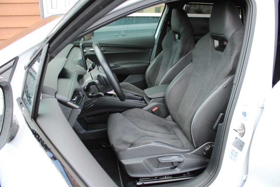 Skoda Enyaq 80 iV Sportline 5d