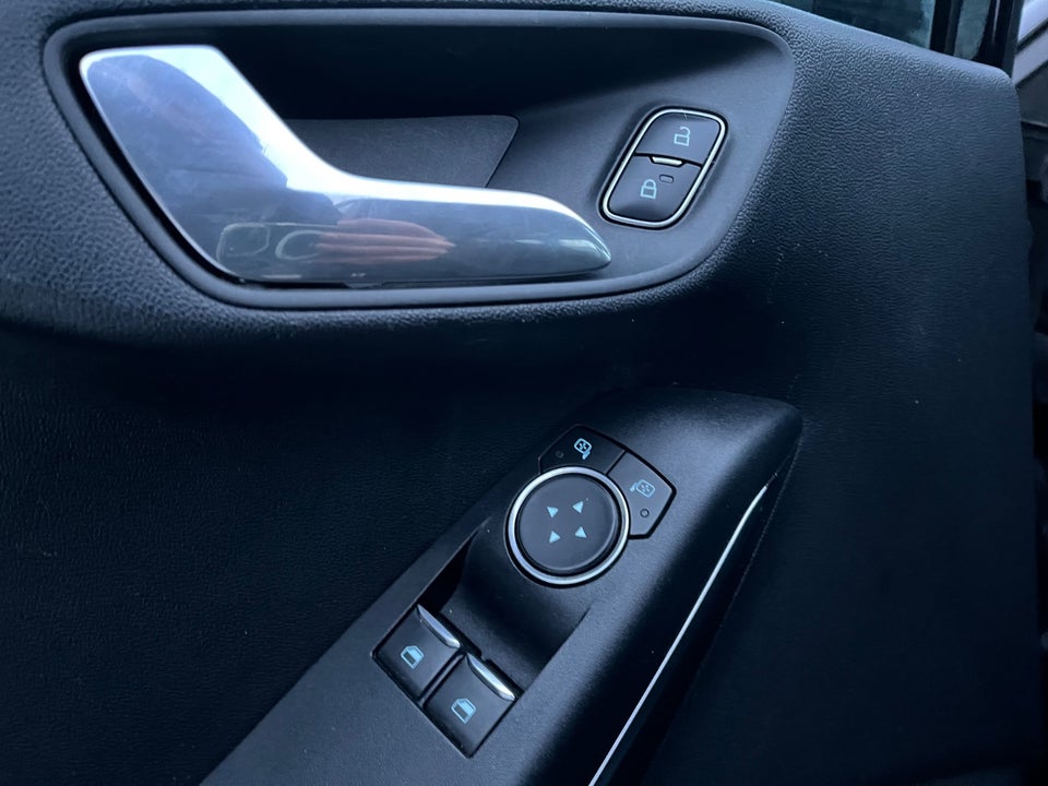 Ford Fiesta 1,0 EcoBoost Titanium aut. 5d