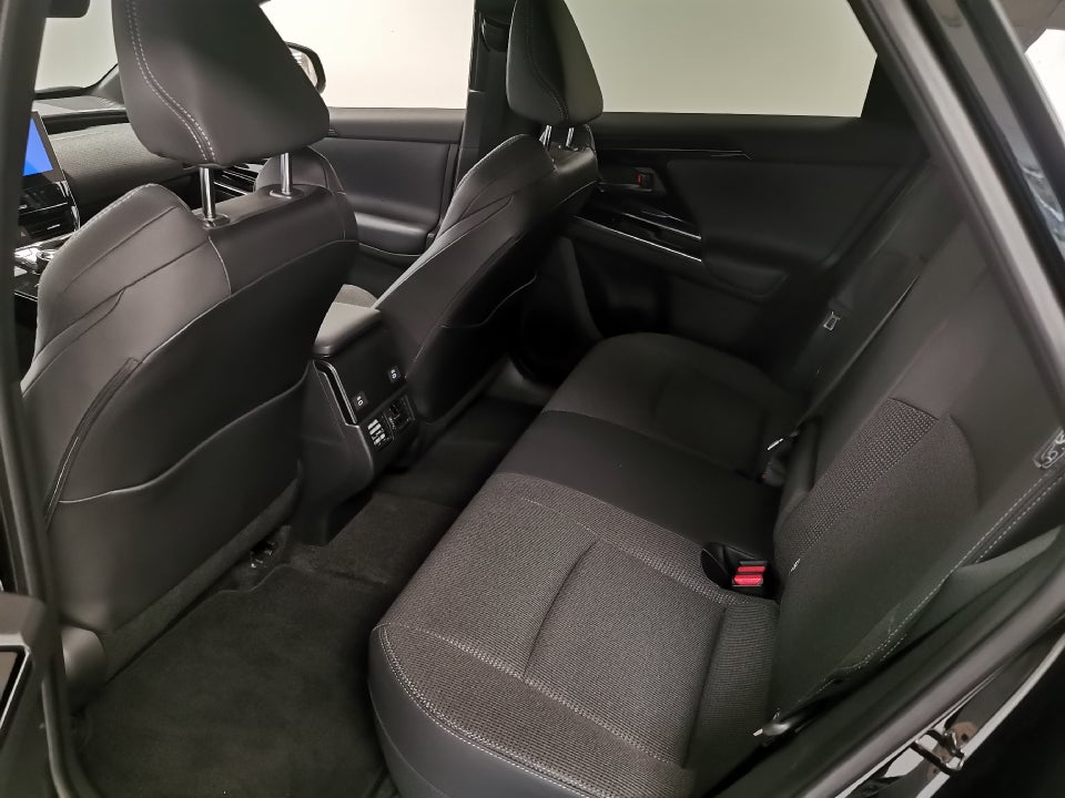 Toyota bZ4X Active 5d