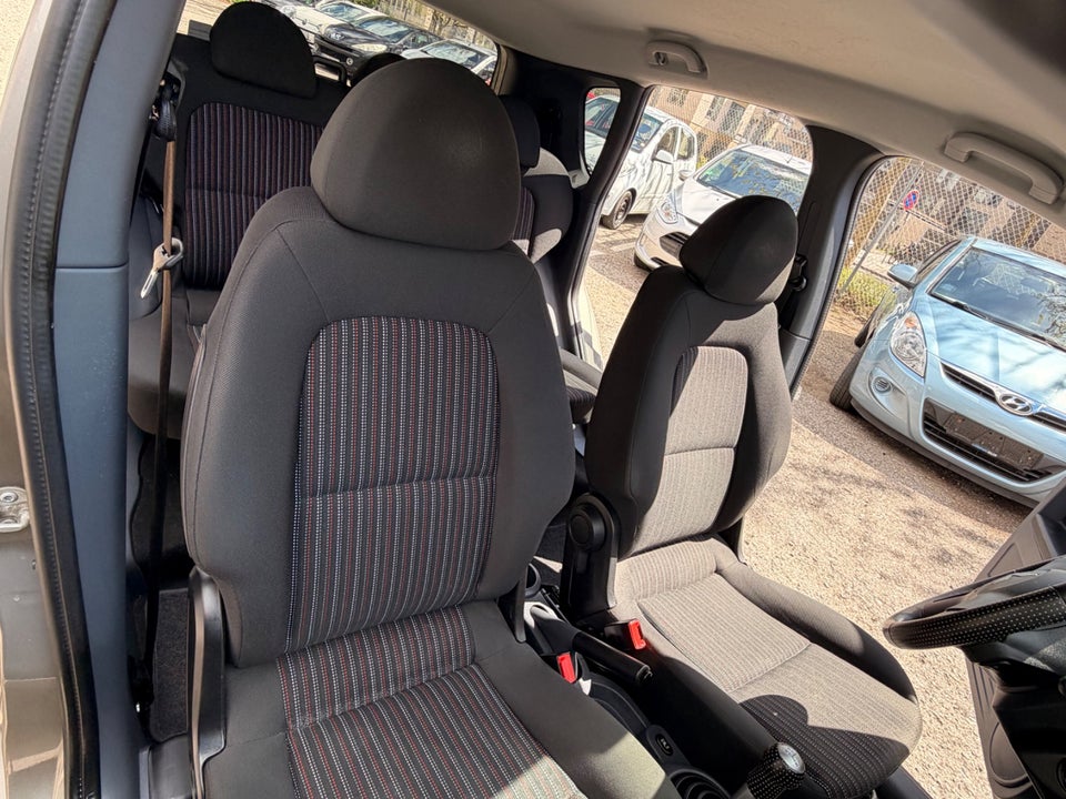 Mitsubishi Colt 1,5 Invite Coolpack 5d