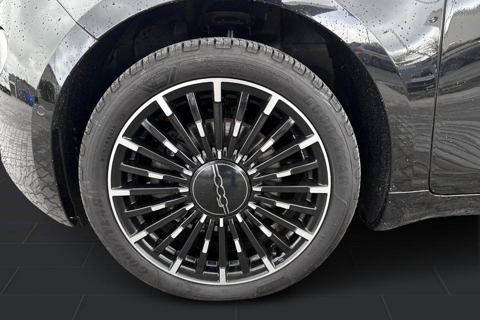 Fiat 500e 42 la Prima by Bocelli 3d