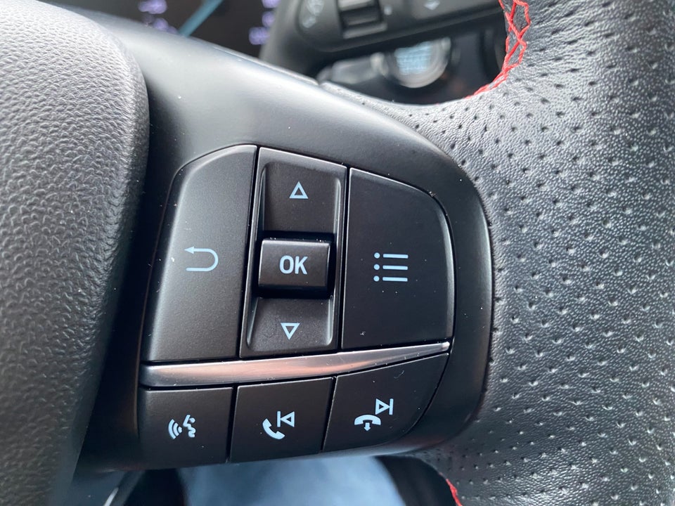 Ford Fiesta 1,0 EcoBoost mHEV ST-Line 5d