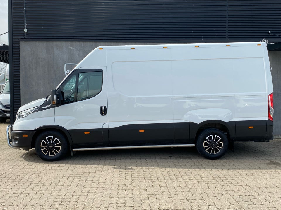 Iveco Daily 3,0 35S21 12m³ Van AG8