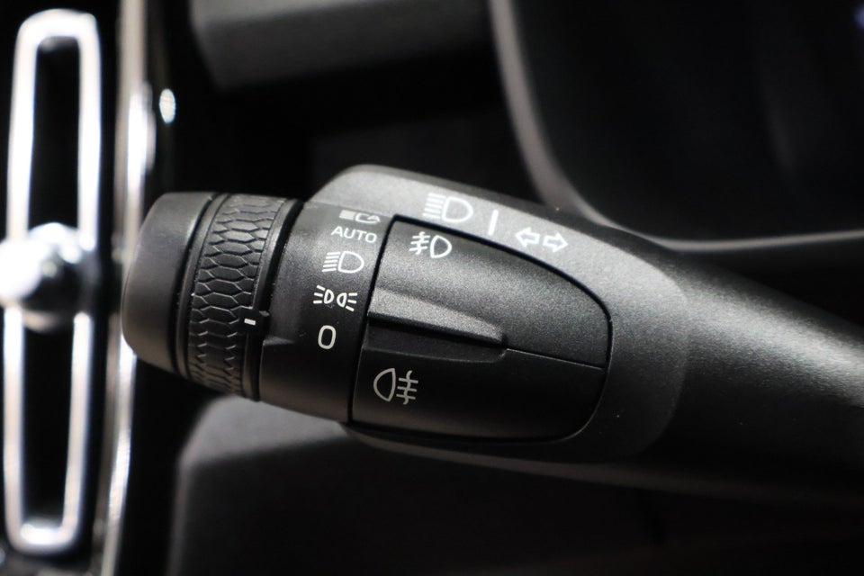 Volvo XC40 P6 ReCharge Core 5d