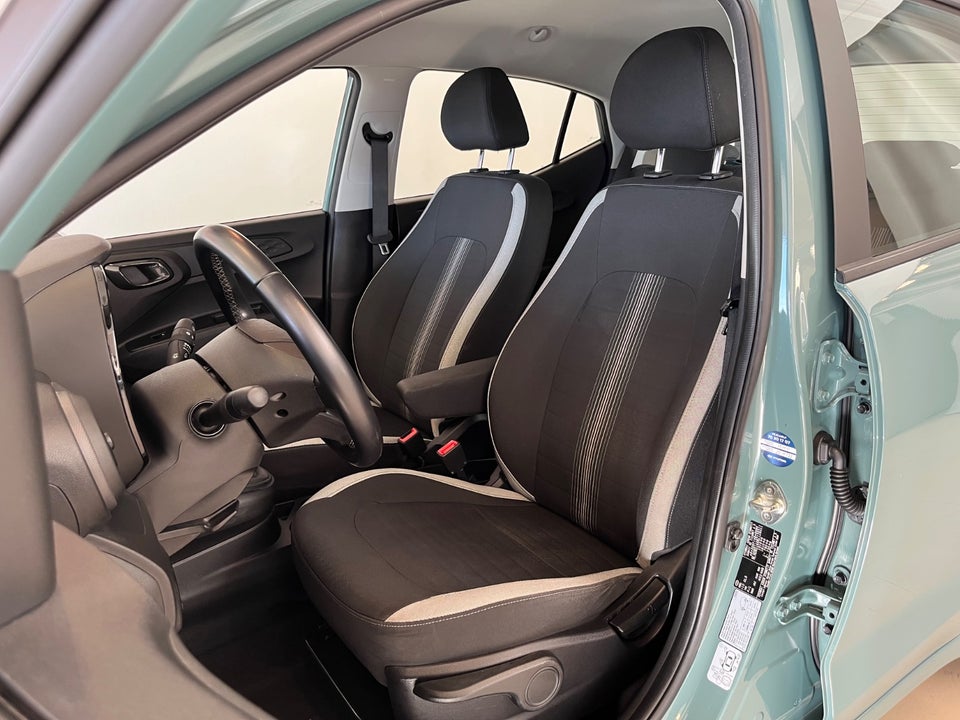 Hyundai i10 1,0 MPi Essential 5d