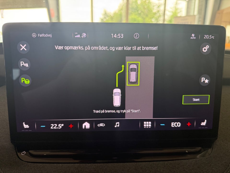 Skoda Enyaq 80 iV Loft 5d