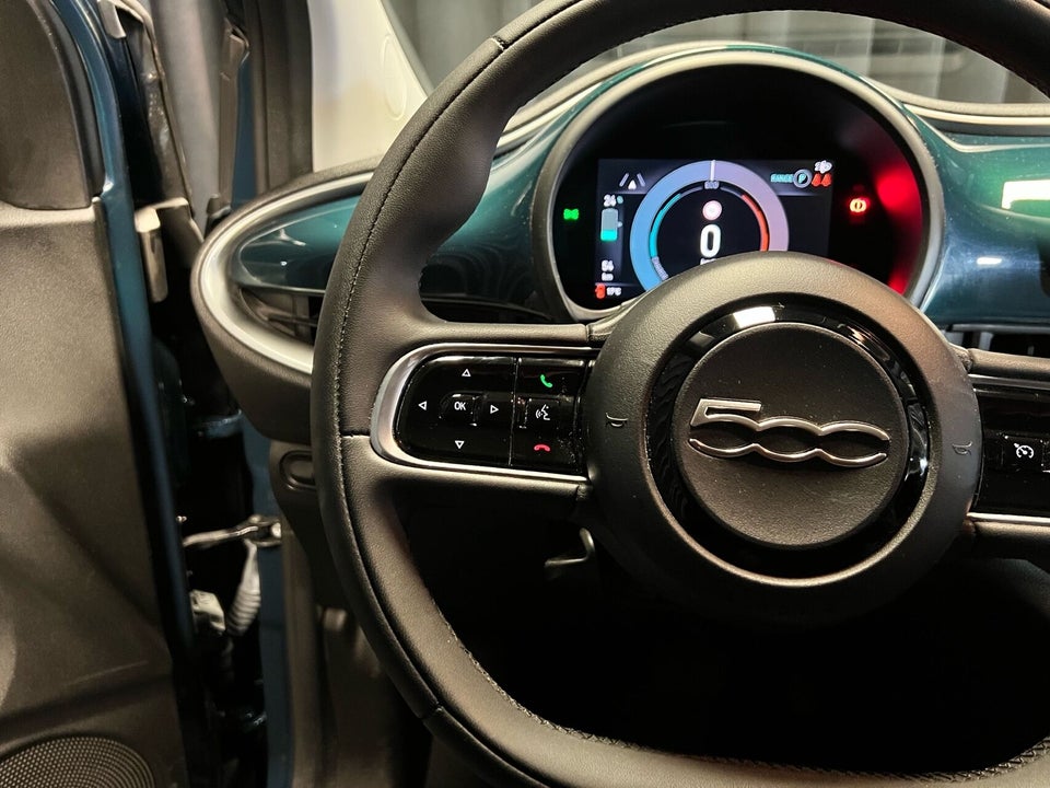 Fiat 500e 42 Icon Cabrio 2d