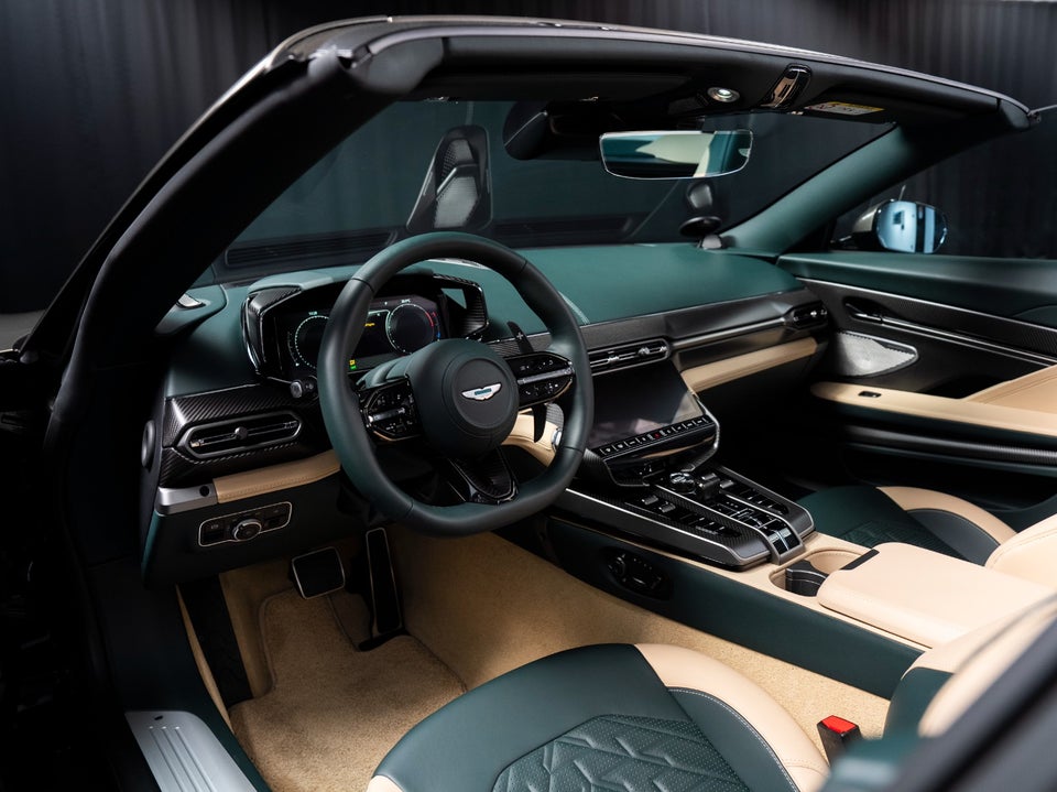 Aston Martin Vanquish 5,2 V12 Volante aut. 2d