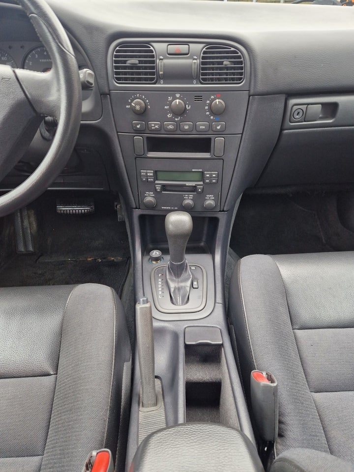 Volvo V40 1,8 Classic aut. 5d