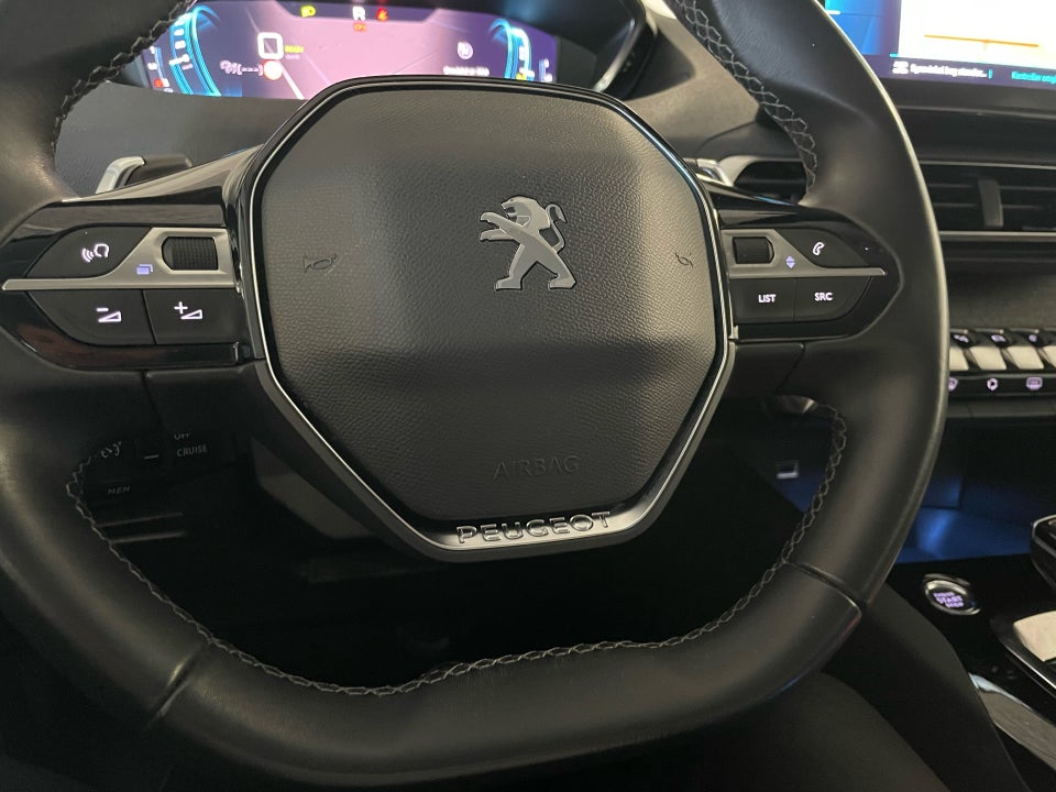 Peugeot 3008 1,6 Hybrid Allure Pack EAT8 5d