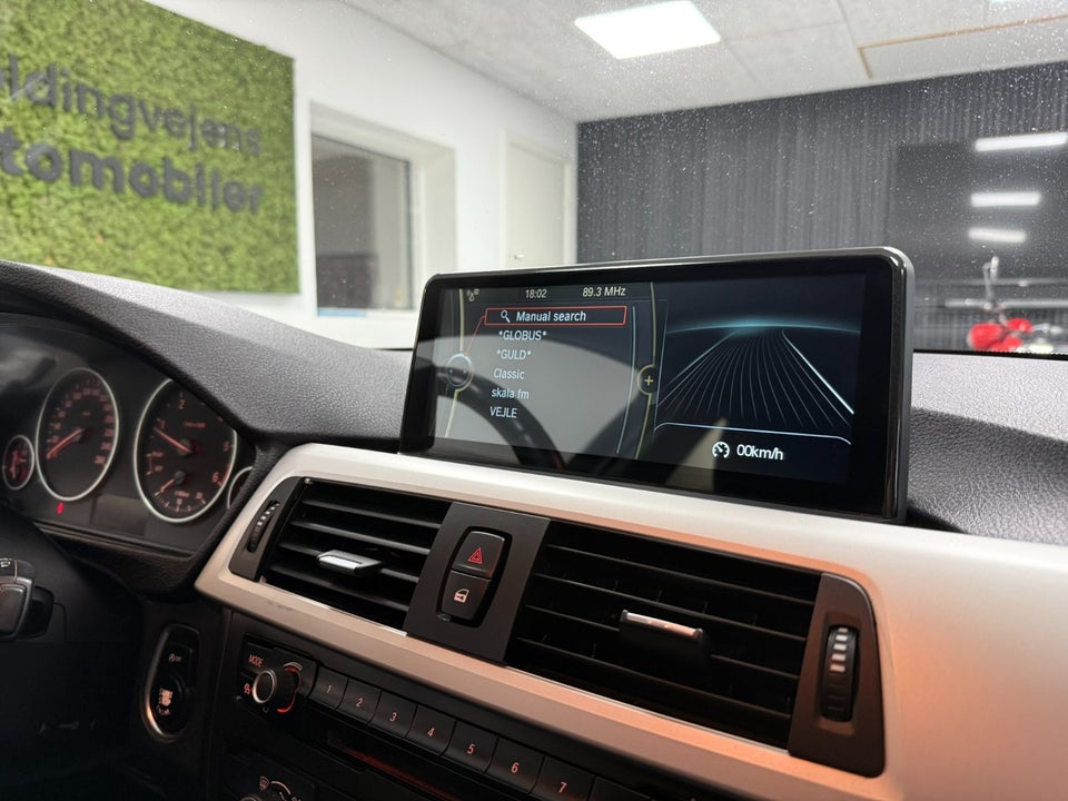 BMW 318d 2,0 Touring aut. 5d