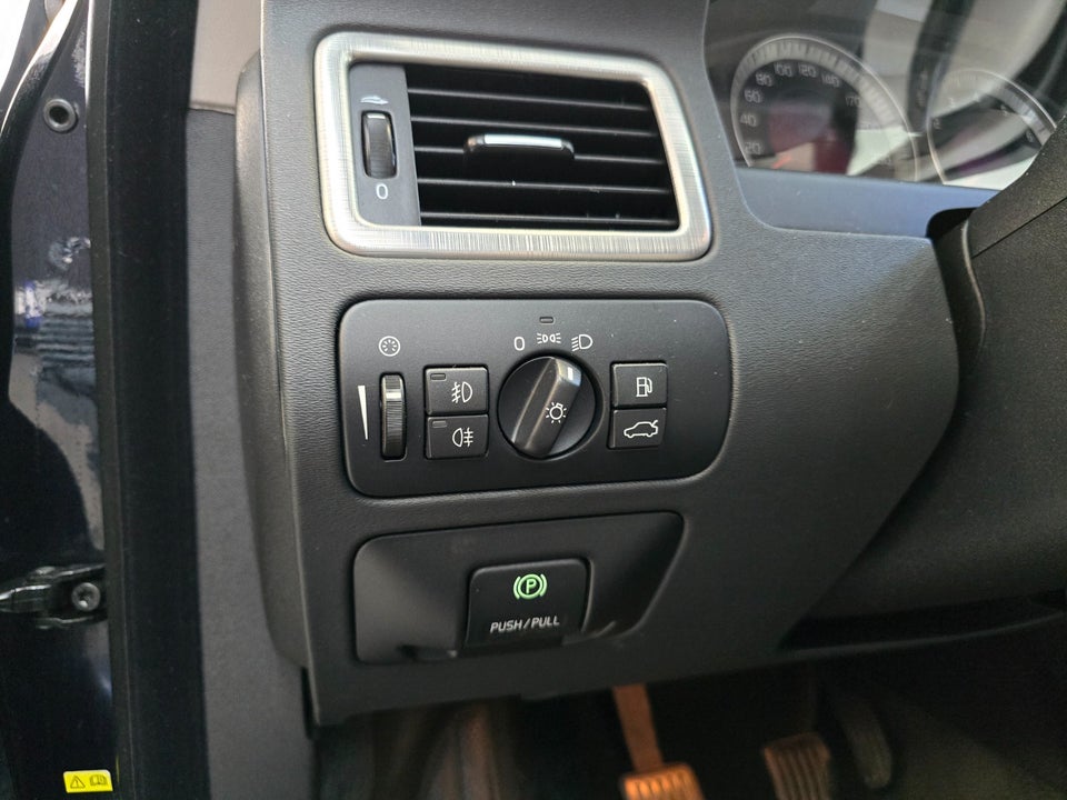 Volvo V70 2,0 Summum 5d