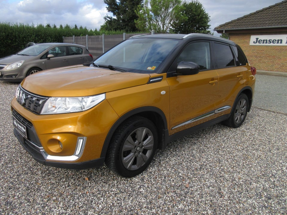 Suzuki Vitara 1,0 Boosterjet Active aut. 5d