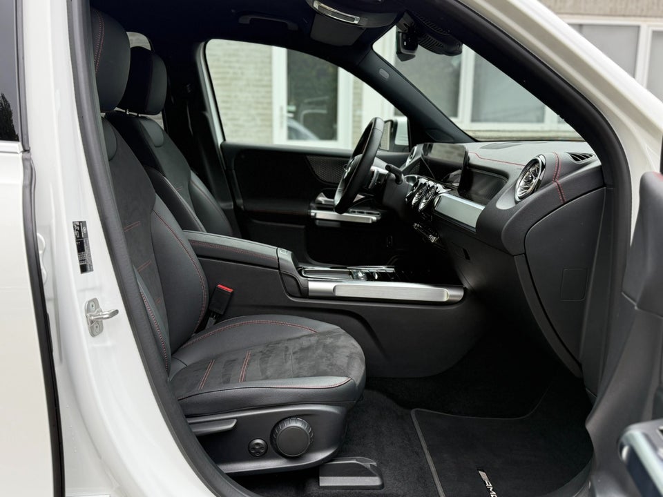 Mercedes EQB250+ AMG Line 5d